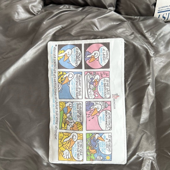 Moncler Maya jacket - Size 3 L - black winter jacket - NFC scans - Picture 10 of 15